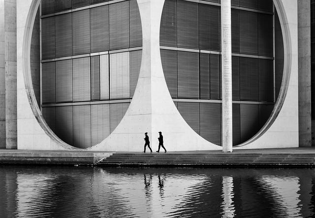 Techniques for Different Face Shapes