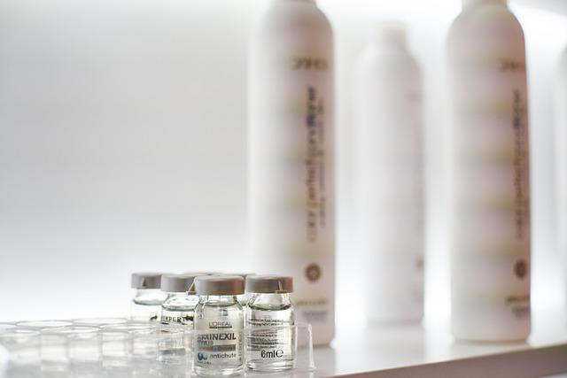Ingredients That ​Transform: Unpacking Potent Formulas