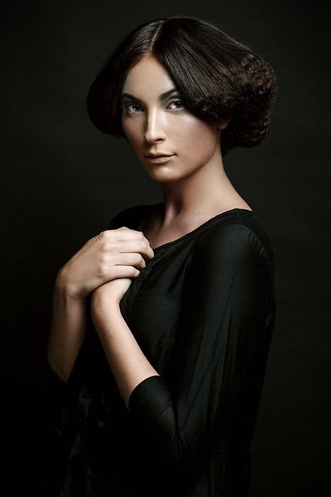 The Art of ​Ageless Fashion