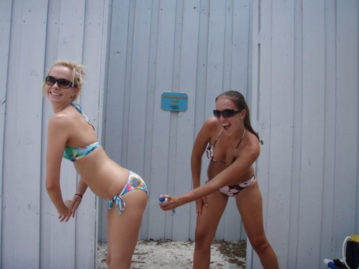 The Best Way to Apply Sunscreen for Full Protection