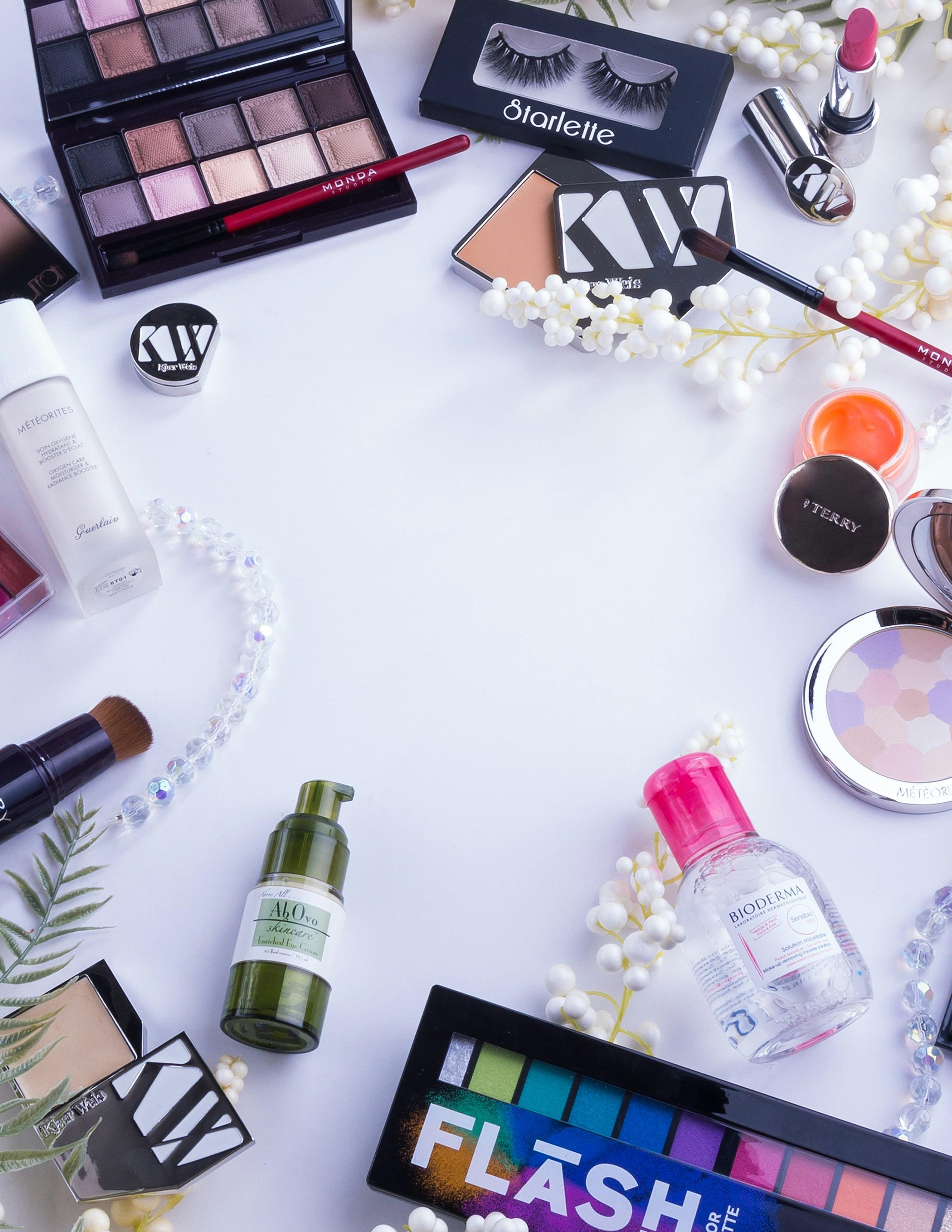 Should Bold Makeup Trends Be Office-Appropriate